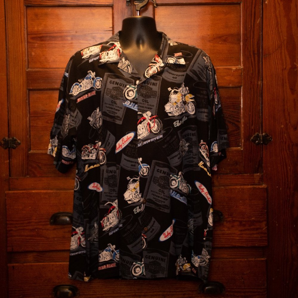Harley-Davidson black Hawaiian button-up shirt